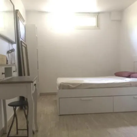 Camelias - Chambre Privee, Proche Mer Quarto em Acomodações Particulares